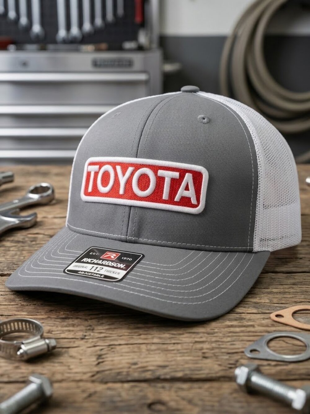 Retro Toyota Hat 4x4 Truck Vintage Patch Grey White Richardson 112 Snapback Cap